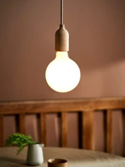Hot LED-pære Milky Globe Lamper