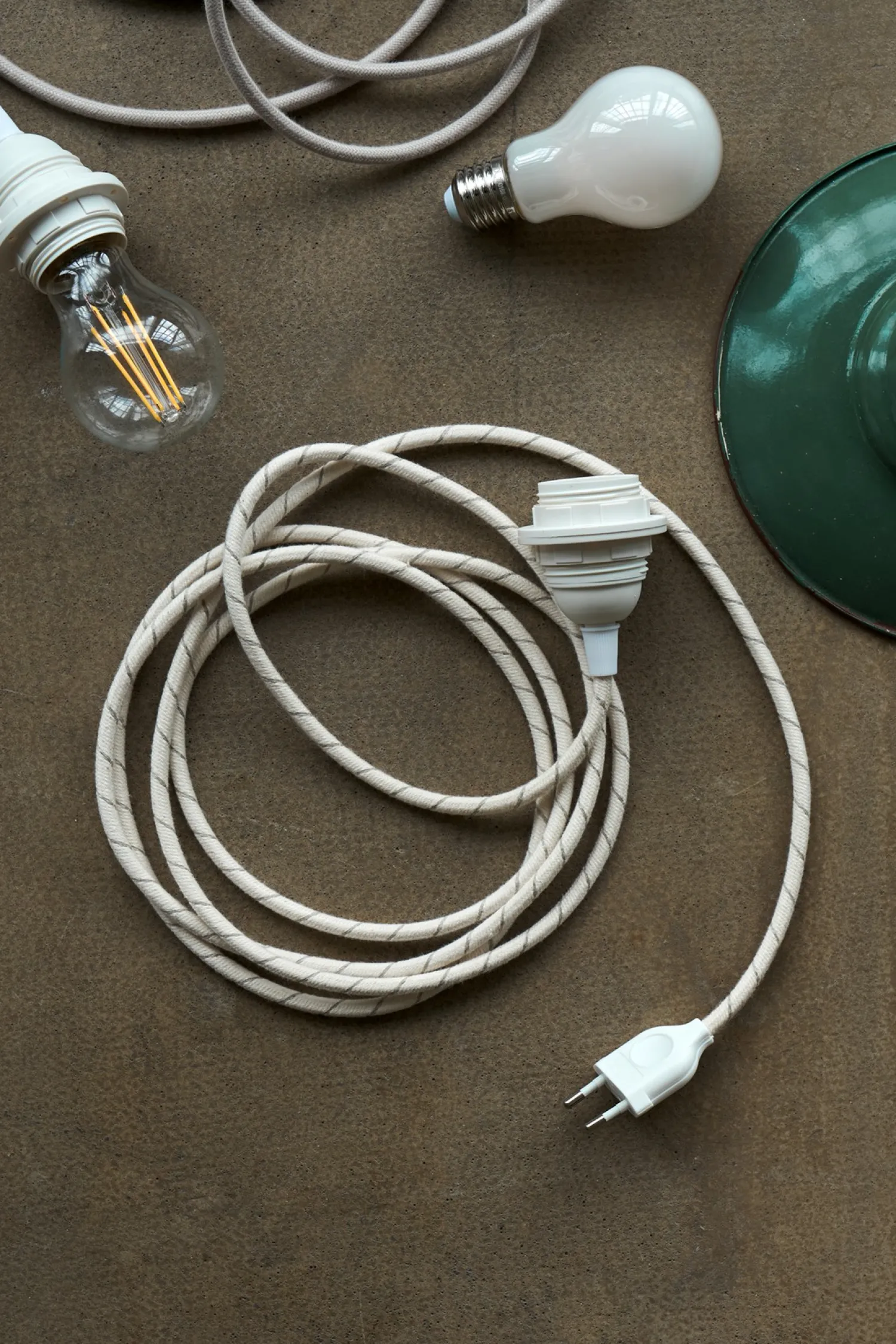 Best Pendellampe White Med Støpsel Lamper